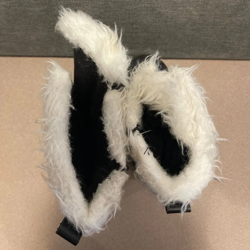 Wonder Nation Black Winter Boots size 12